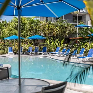 Beachfront Terraces With Onsite Reception & Check In 3* Port Douglas