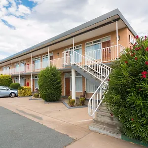 Queanbeyan Motel 3* Queanbeyan