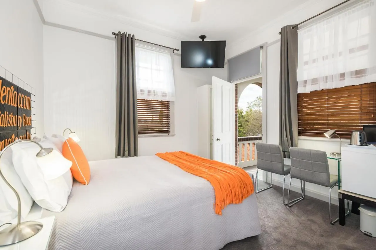 Cumquat House Bed & Breakfast Ipswich Australia